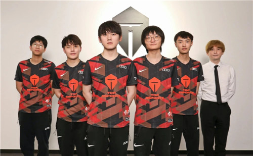 激烈的赛场 激烈的赛场